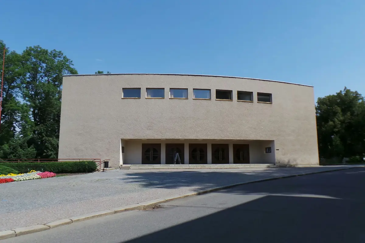 Roškotovo divadlo